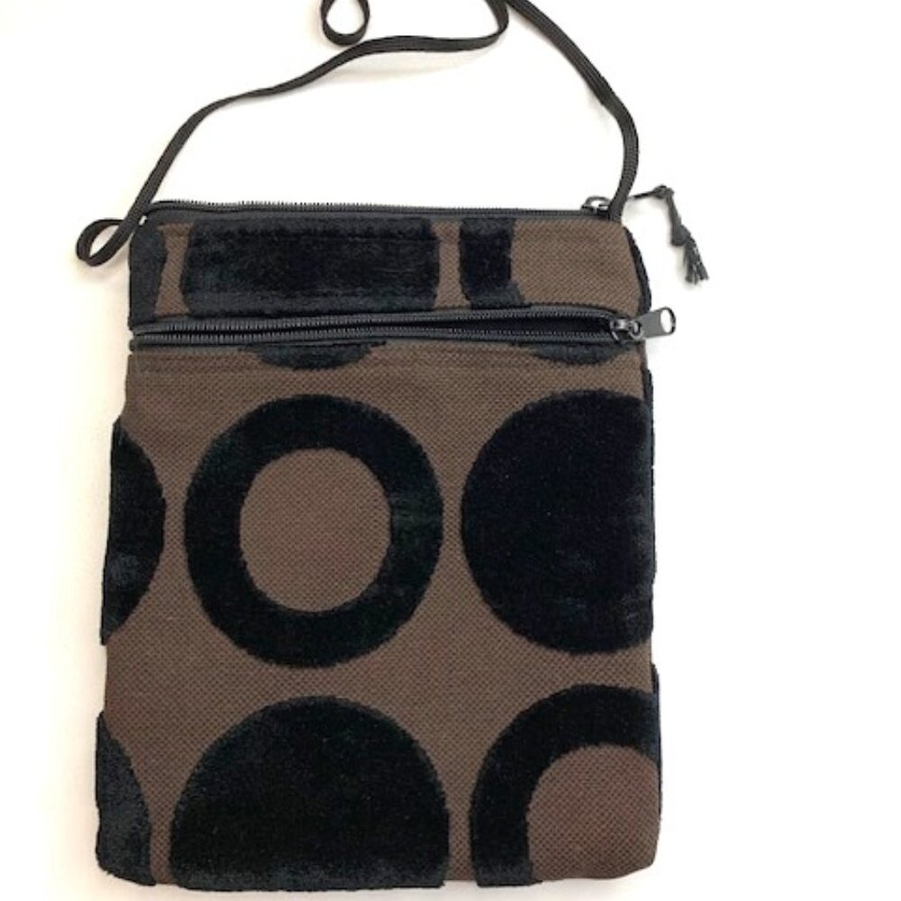 Becky Bag/Brown and Black Circles